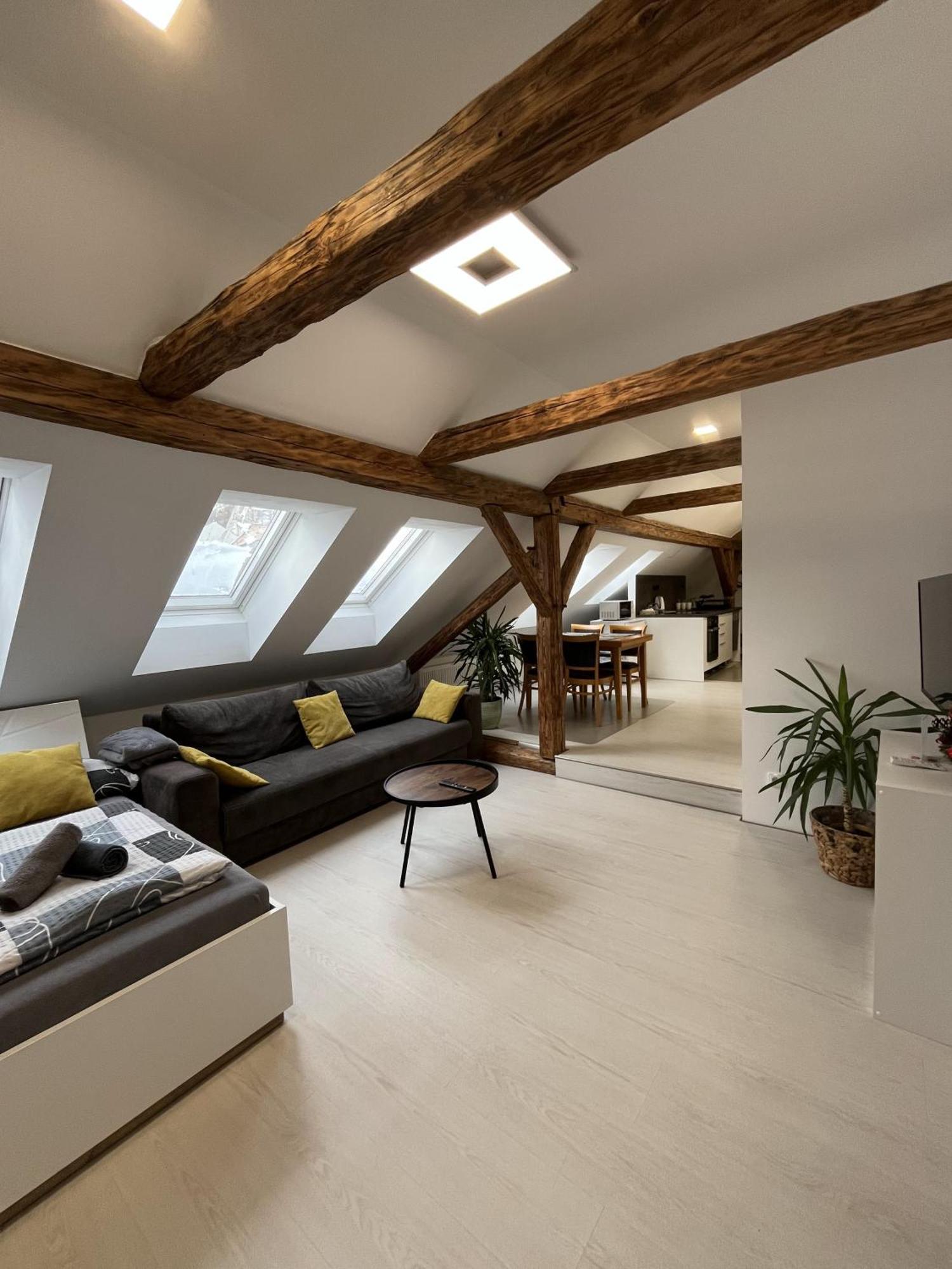 Apartmány s výhledem na zámek II Vimperk Esterno foto